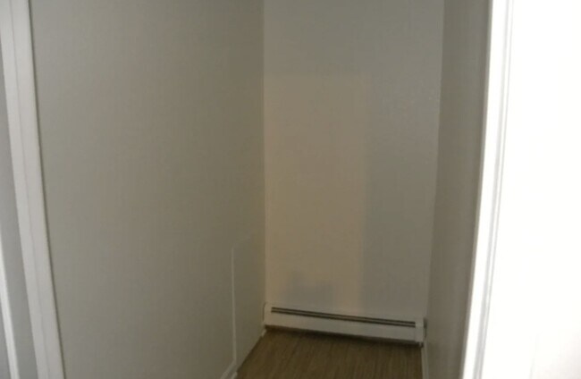 Foto del edificio - 903 Portage St