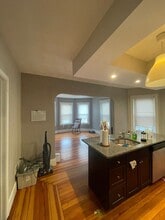 Building Photo - 644 Smith St