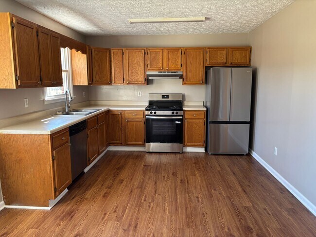 Foto del edificio - 208 Colwell Ln