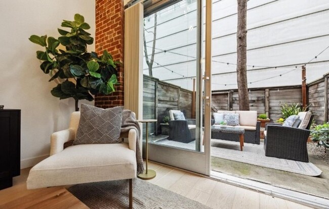 Building Photo - Historic Brick and Timber Live/Work Loft 1...
