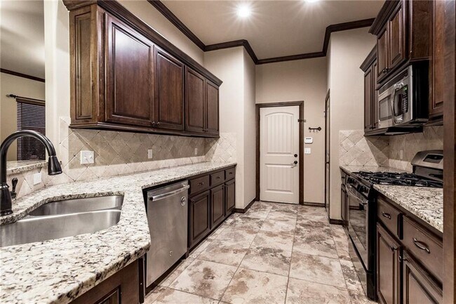 Foto del edificio - 12033 SW 18th St