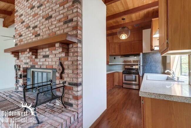 Building Photo - Beautiful 2Bdm 2Ba Home in Normal Heights