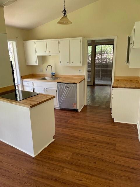 Foto del edificio - 6840 Sunny Brook Ln NE