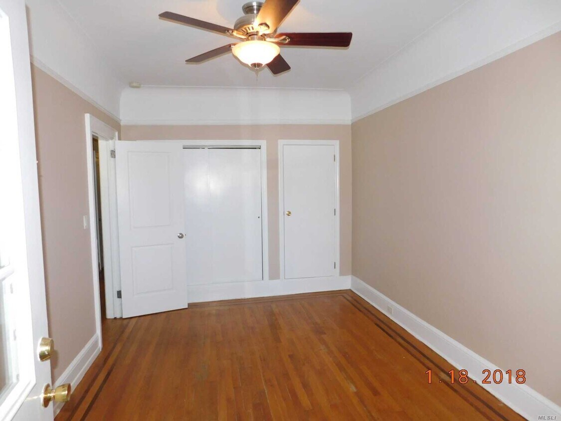 Foto principal - 196 Jericho Turnpike