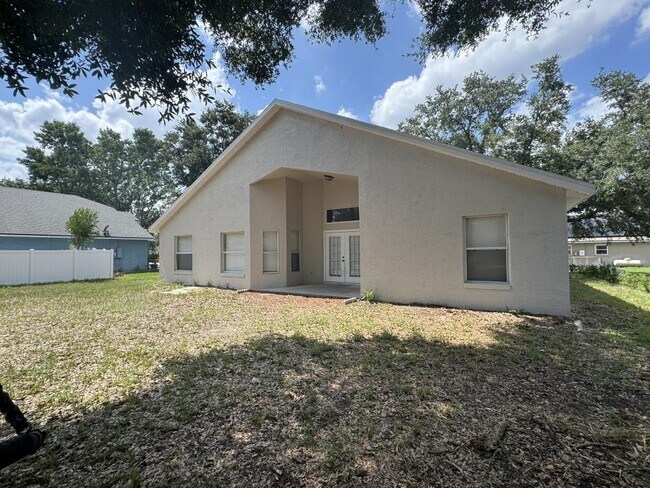 Building Photo - 2347 Blake Way