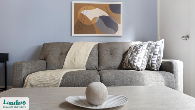 Building Photo - 810 W St Johns Ave