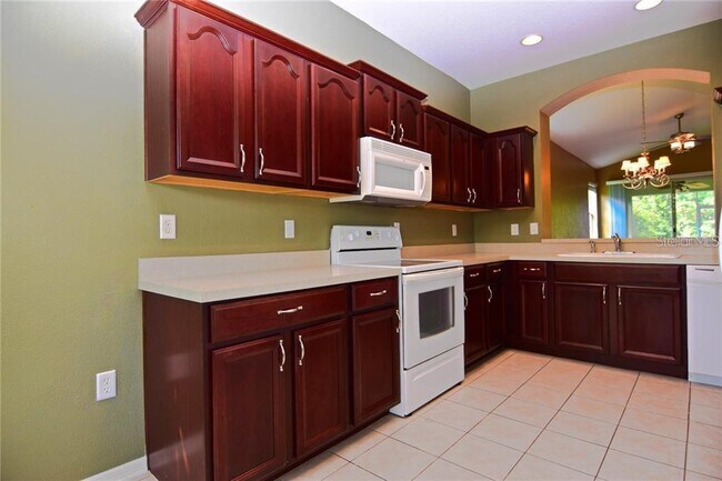 Building Photo - 1235 Nashville Dr