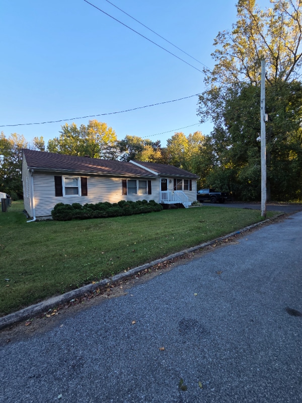 Building Photo - 163 Lanning Ave