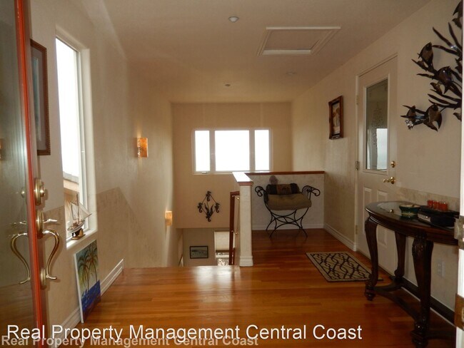 Building Photo - 3 br, 3.5 bath House - 891 Shaffer Lane