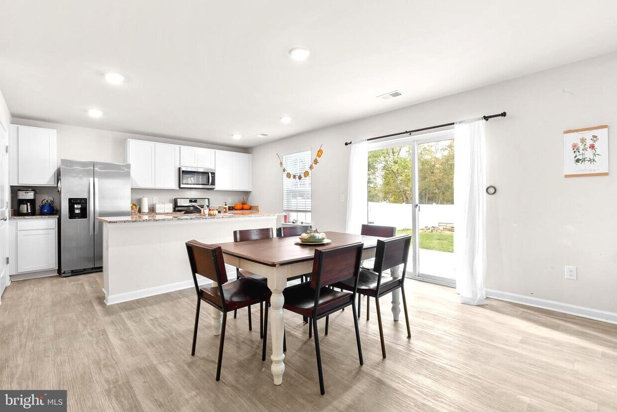 25 E Fairfax St, Berryville, VA 22611 House Rental in Berryville, VA