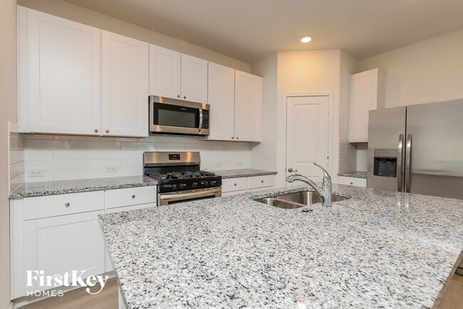 Foto del edificio - 4331 Meadowland Pl