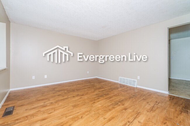 Foto del edificio - 2578 Bethesda Ave