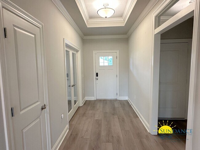Building Photo - 2542 Lovewood Dr