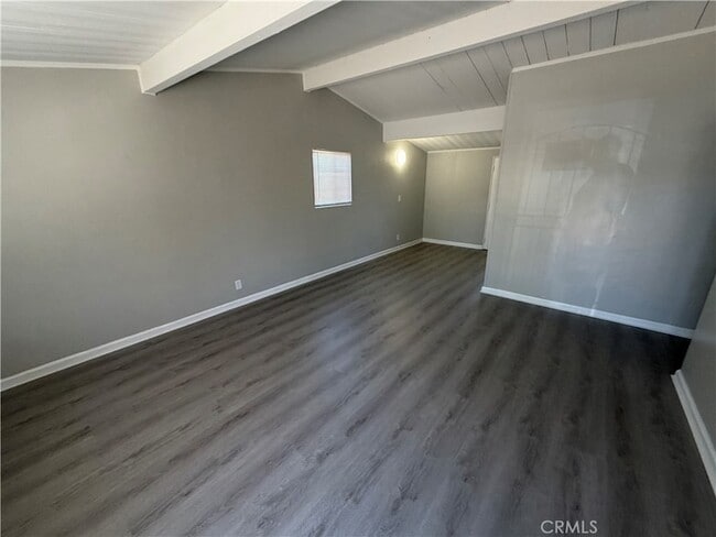 Building Photo - 13169 Benson Ave