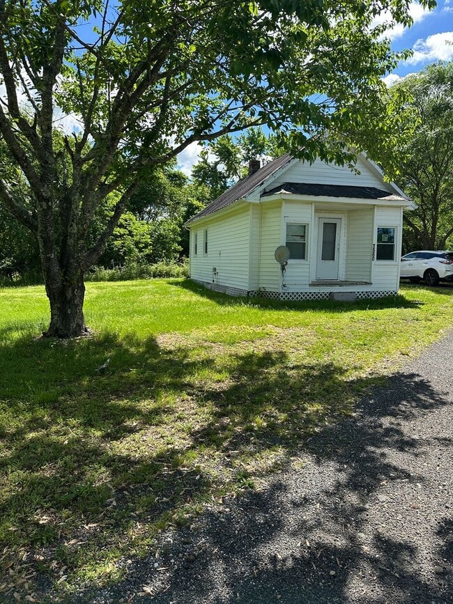 Building Photo - Cottage in Port Tobacco