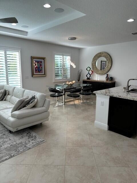 Building Photo - 4515 Cadiz Cir