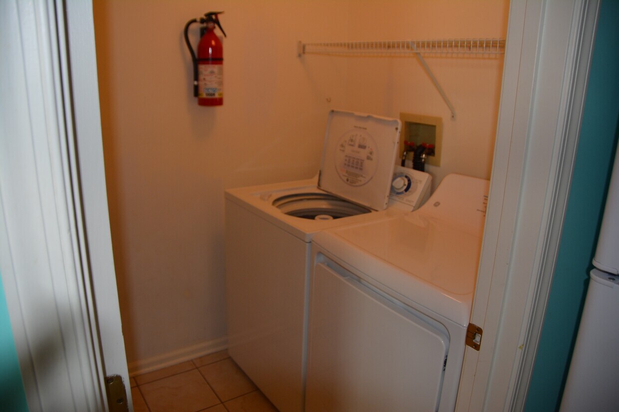 189 Crescent Dr Unit 189, Hershey, PA 17033 Condo for Rent in Hershey