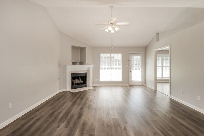 Foto del edificio - 1486 McAllen Cove