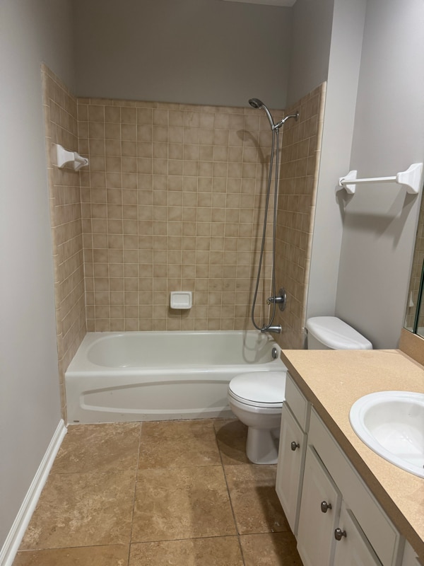 Foto del edificio - 6479 Silver Glen Dr