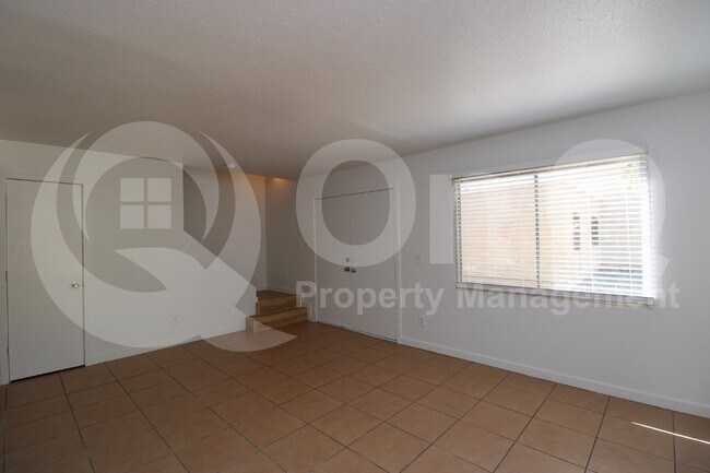 Building Photo - 1464 N 54th Ave