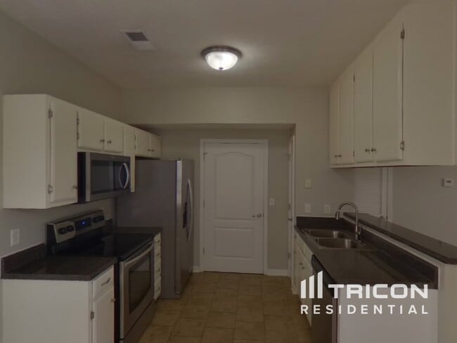 Foto del edificio - 2614 Sewanee Pl