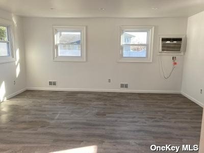 Building Photo - 107 Morton Blvd