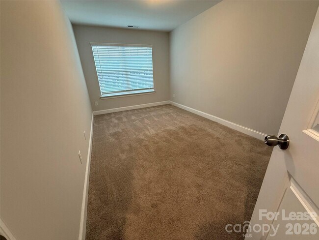 Foto del edificio - 3941 Fadden St