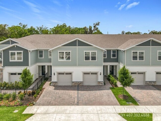 Photo - 431 Meadowland Pt House