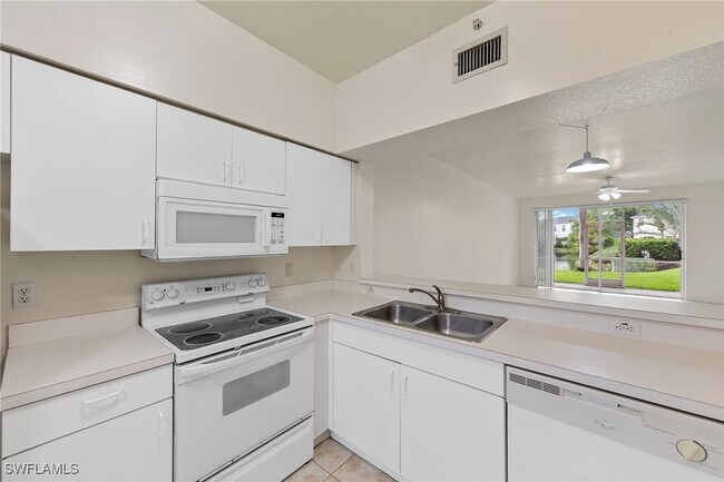 Foto del edificio - 3250 Cypress Glen Way