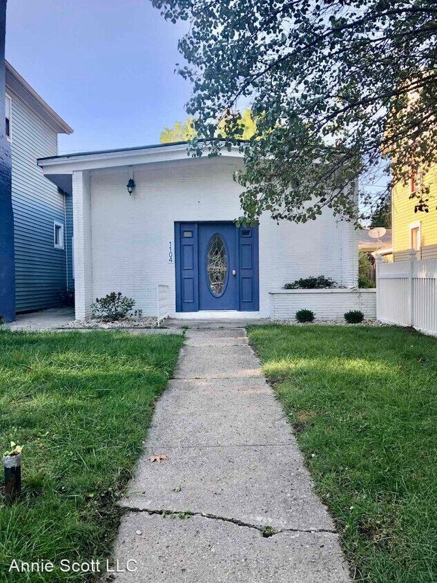Primary Photo - 3 br, 2 bath House - 1104 Cherry St.