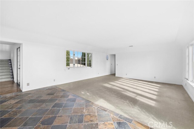 Building Photo - 1810 Kings Rd