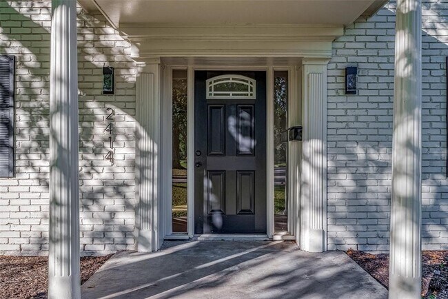 Foto del edificio - 2414 Walnut Bend Ln