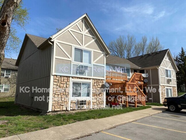 Foto del edificio - 561 N Somerset Terrace