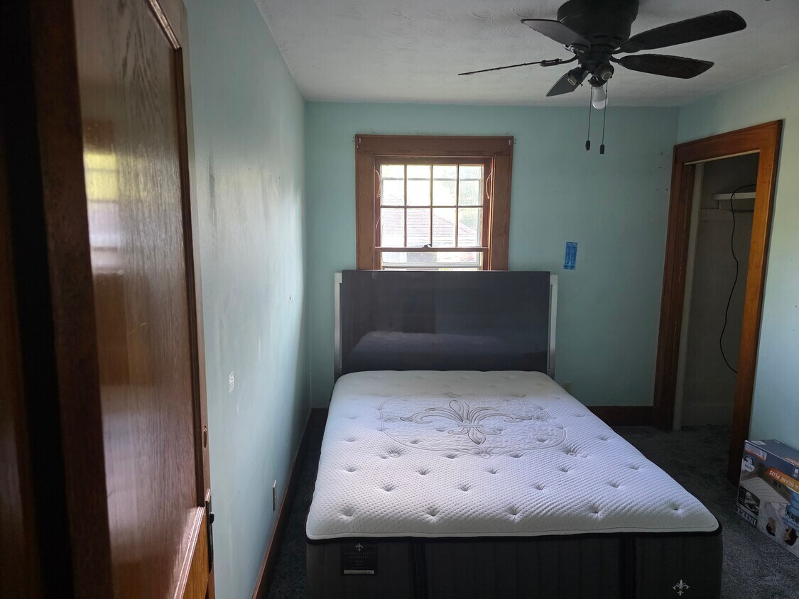 Foto principal - 1720 Coleman Ave