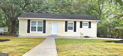 Building Photo - 18 Helms St