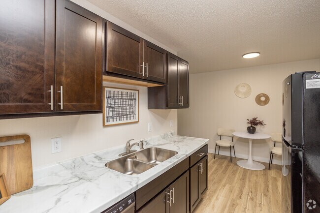 Modern A - Cocina - Parkview Apartments