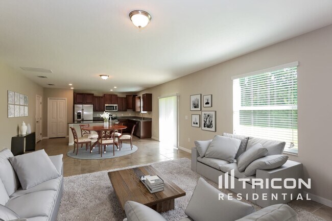 Building Photo - 2012 Broad Winged Hawk Dr