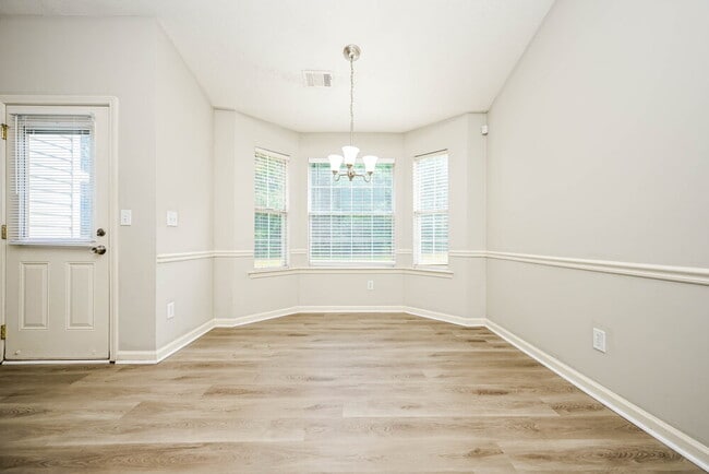 Foto del edificio - 1790 Courtyard Ln