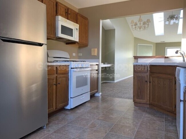 Foto del edificio - 632 Chelsea Ct