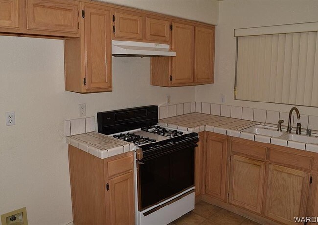 Building Photo - 2226 Rugged Mesa Dr