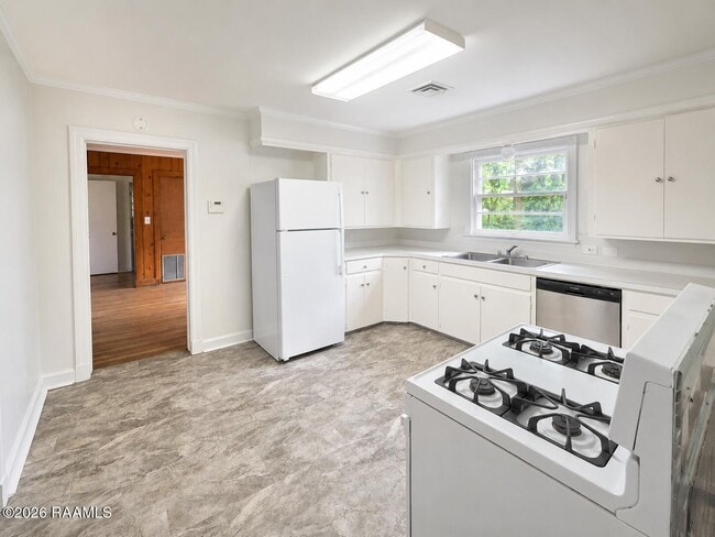 Foto del edificio - 116 Oak Crest Dr