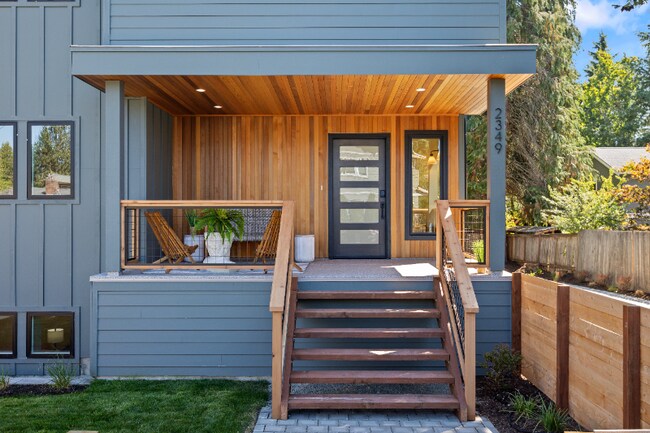 Foto del edificio - 2349 NE 127th St