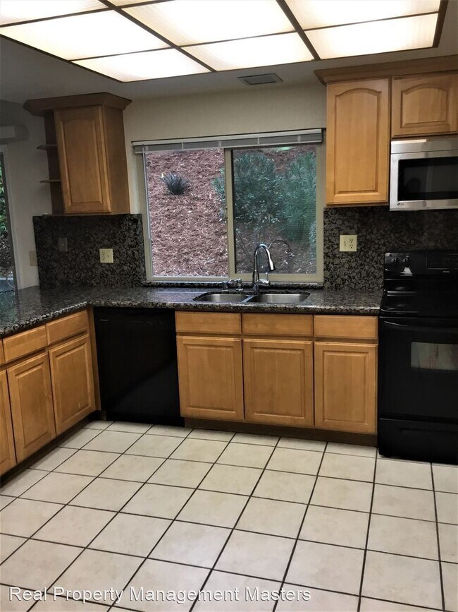 Foto del edificio - 4 br, 2.5 bath House - 27966 El Portal Dr