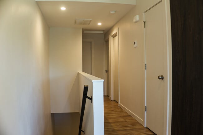 Building Photo - 2417 Snyder Ave