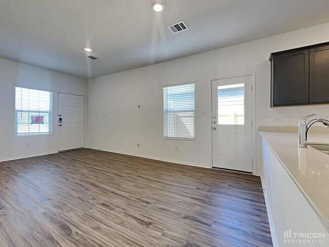 Building Photo - 1210 Cattail Ln