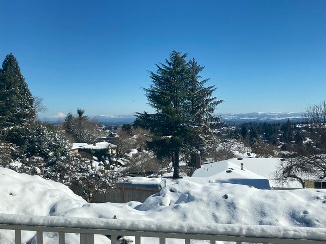 Foto del edificio - 3444 Glen Creek Rd NW