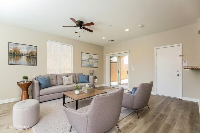 Building Photo - 10617 Bear Lodge Ct
