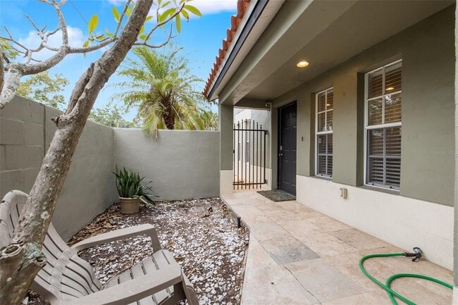 Building Photo - 2918 W Gandy Blvd