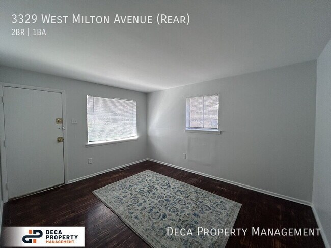 Foto del edificio - 3329 W Milton Ave