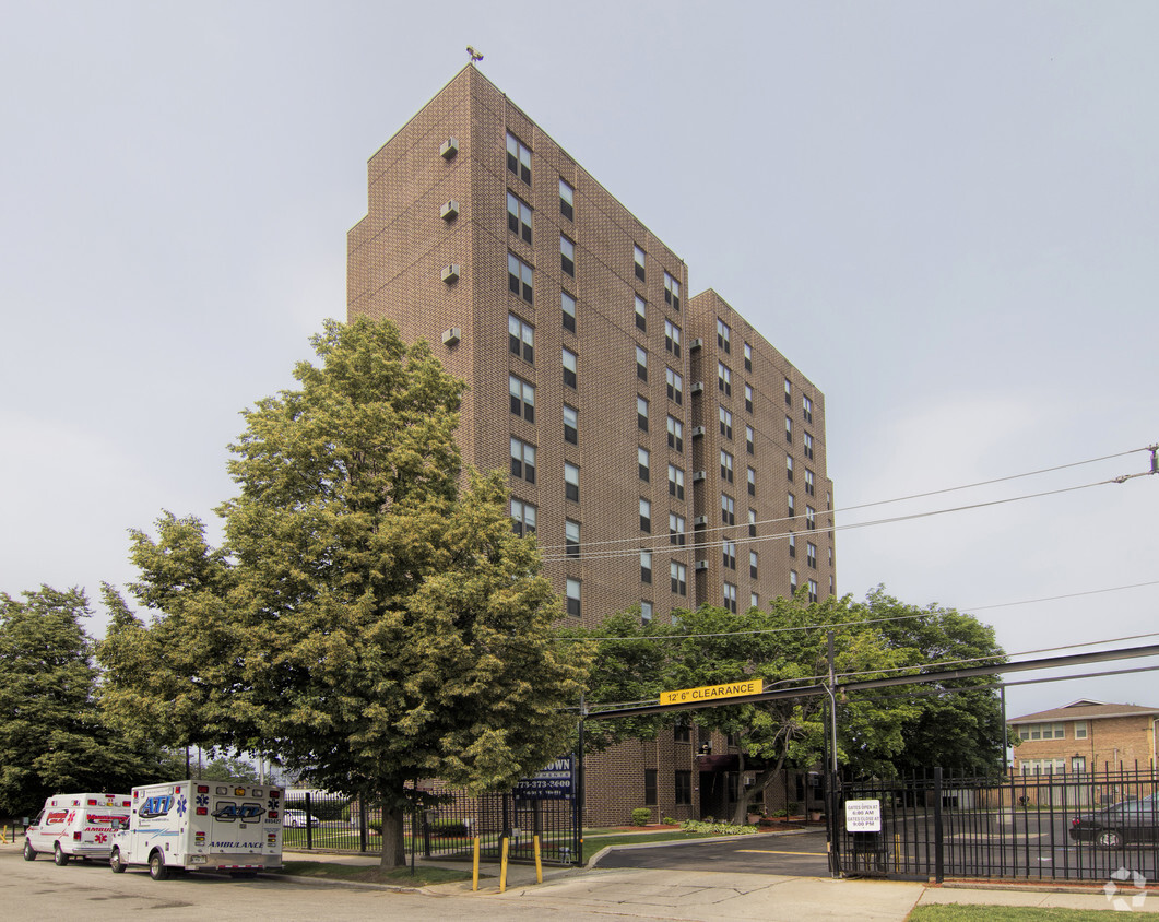 Primary Photo - T.E. Brown Apartments